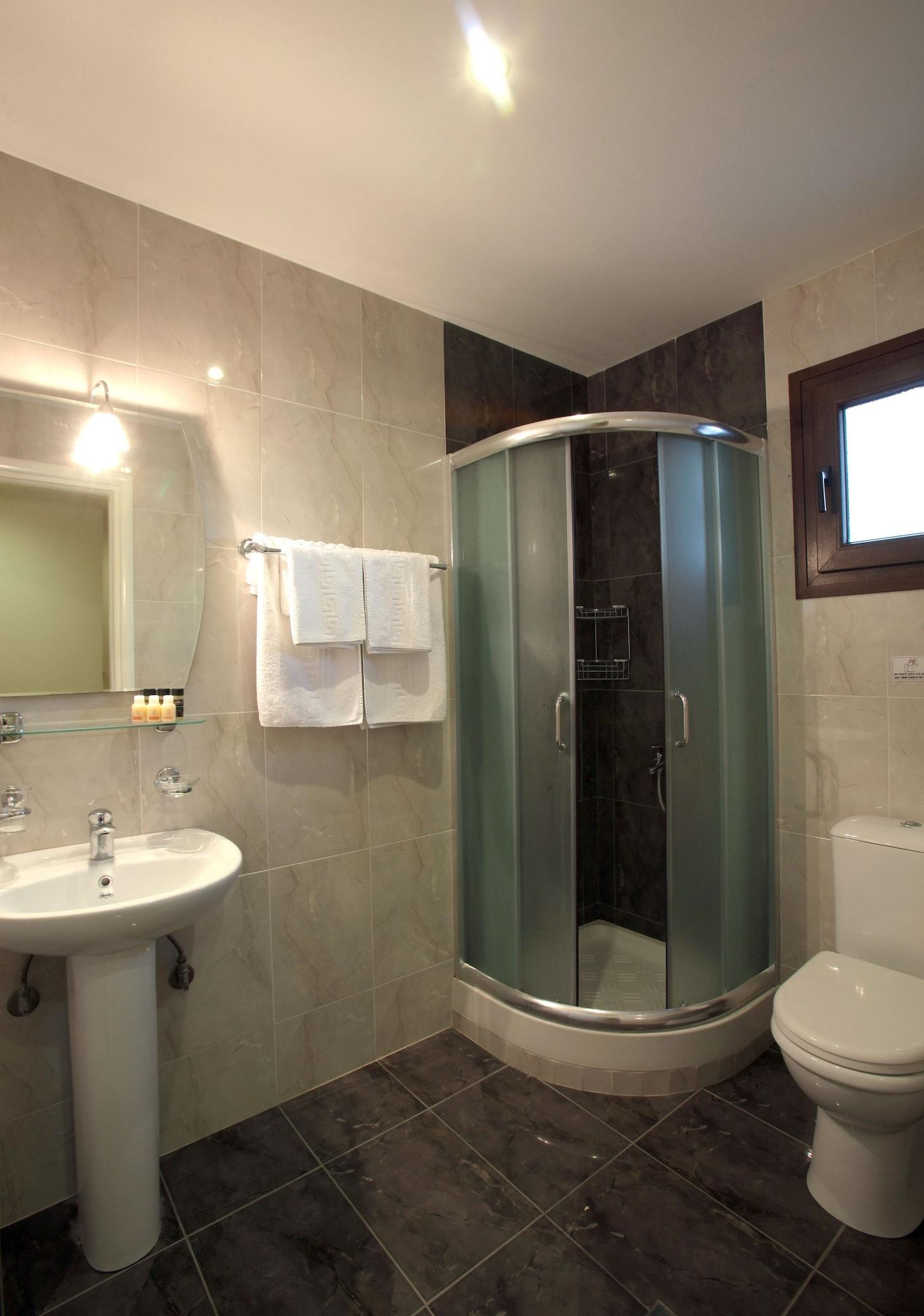 Kyniska Hotel Bãi biển Bãi biển Plitra Ngoại thất bức ảnh