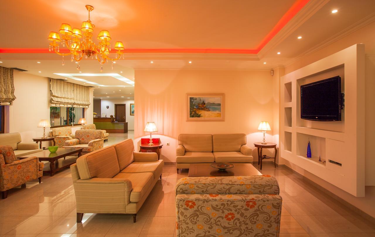 Kyniska Hotel Bãi biển Bãi biển Plitra Ngoại thất bức ảnh