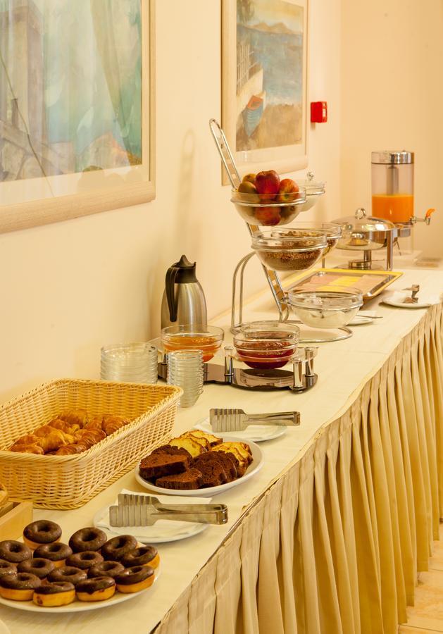 Kyniska Hotel Bãi biển Bãi biển Plitra Ngoại thất bức ảnh