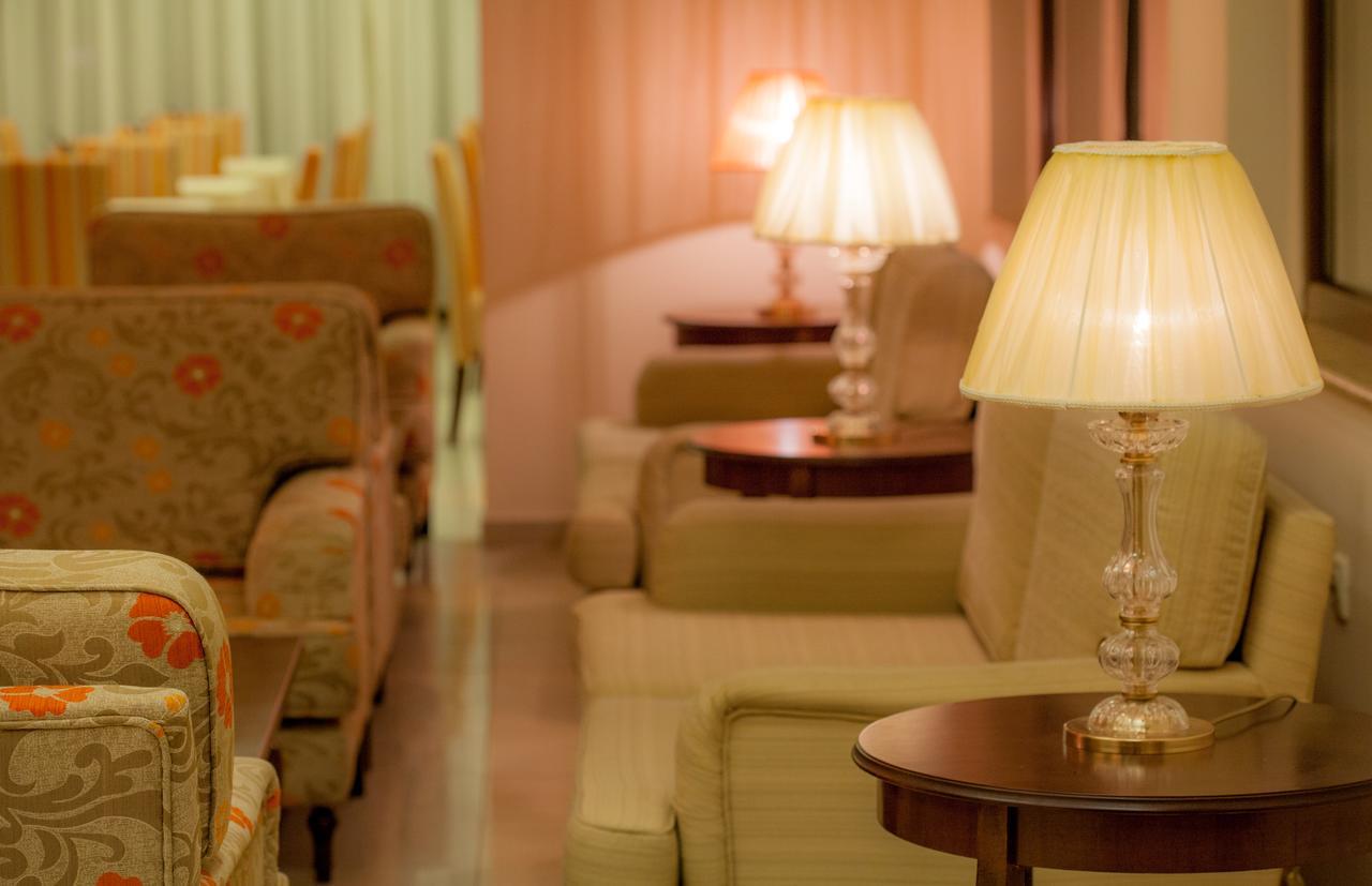 Kyniska Hotel Bãi biển Bãi biển Plitra Ngoại thất bức ảnh
