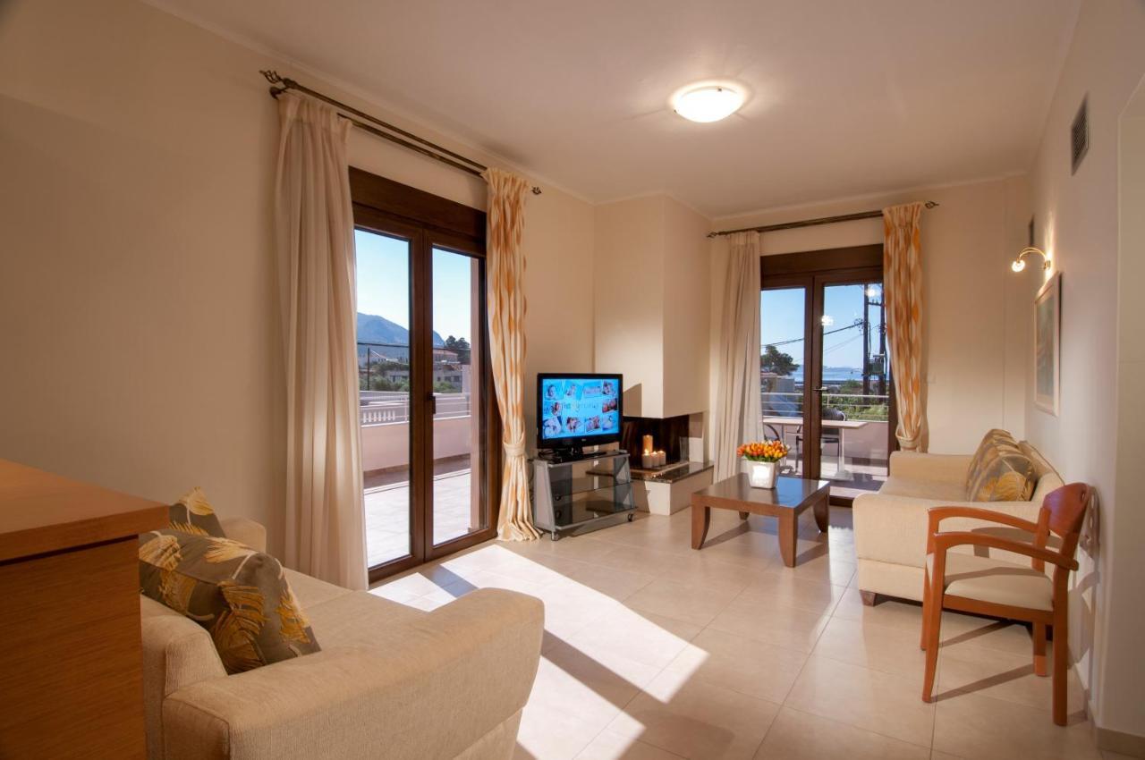 Kyniska Hotel Bãi biển Bãi biển Plitra Ngoại thất bức ảnh